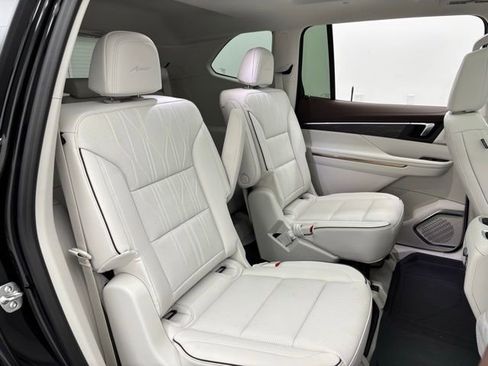 New 2026 Buick Enclave Avenir image 41