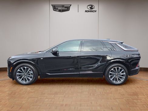 Certified 2024 Cadillac Lyriq Sport w/ LPO, Floor Liner Package image 8