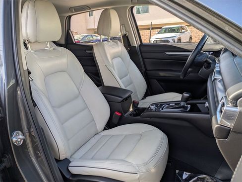 Used 2025 MAZDA CX-5 AWD 2.5 S w/ Preferred Package image 28