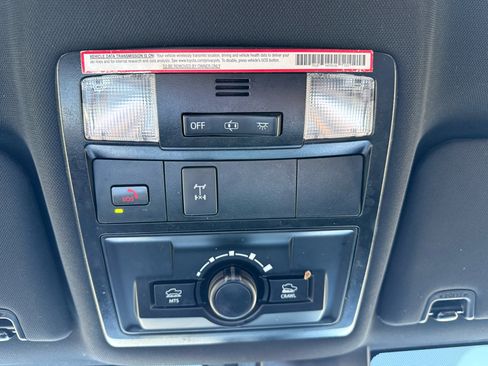 Used 2022 Toyota Tacoma TRD Off-Road image 34