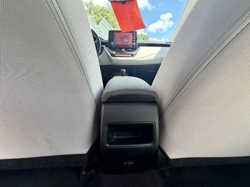 Used 2022 Toyota Corolla LE FWD image 20