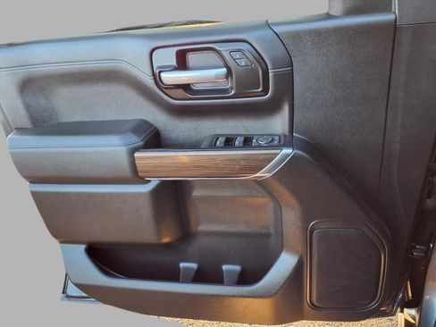 Used 2022 Chevrolet Silverado 1500 RST w/ Safety Package image 15