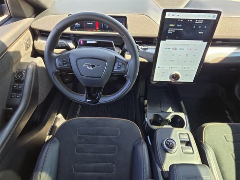 Used 2023 Ford Mustang Mach-E GT image 25