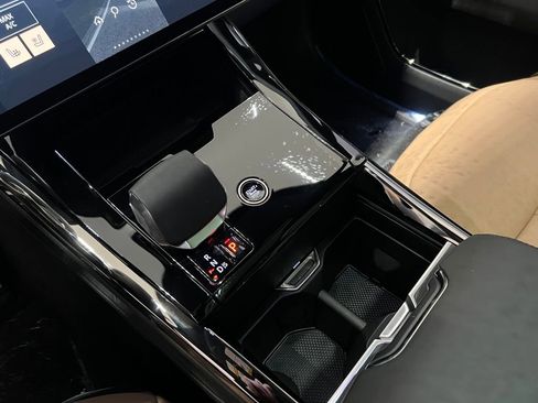 New 2025 Land Rover Range Rover Sport Dynamic SE image 31