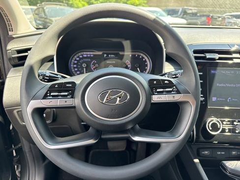 Used 2022 Hyundai Tucson SEL FWD image 18