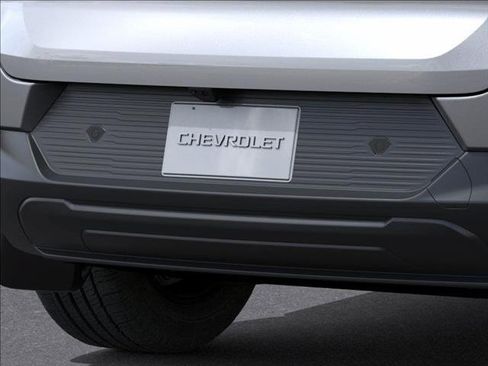 New 2026 Chevrolet Equinox EV LT image 14