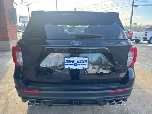 Used 2023 Ford Explorer ST w/ Equipment Group 401A image 9