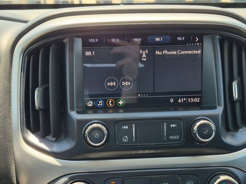 Used 2019 Chevrolet Colorado LT w/ Colorado RST Special Edition AWD/4WD image 20