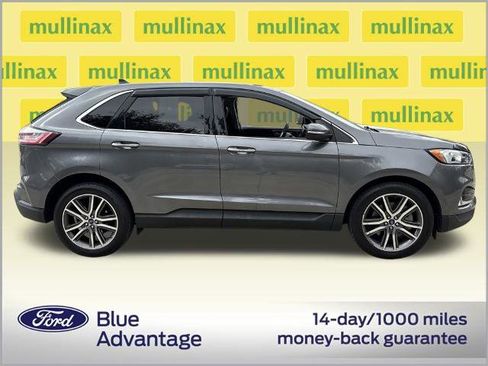 Certified 2021 Ford Edge Titanium image 2