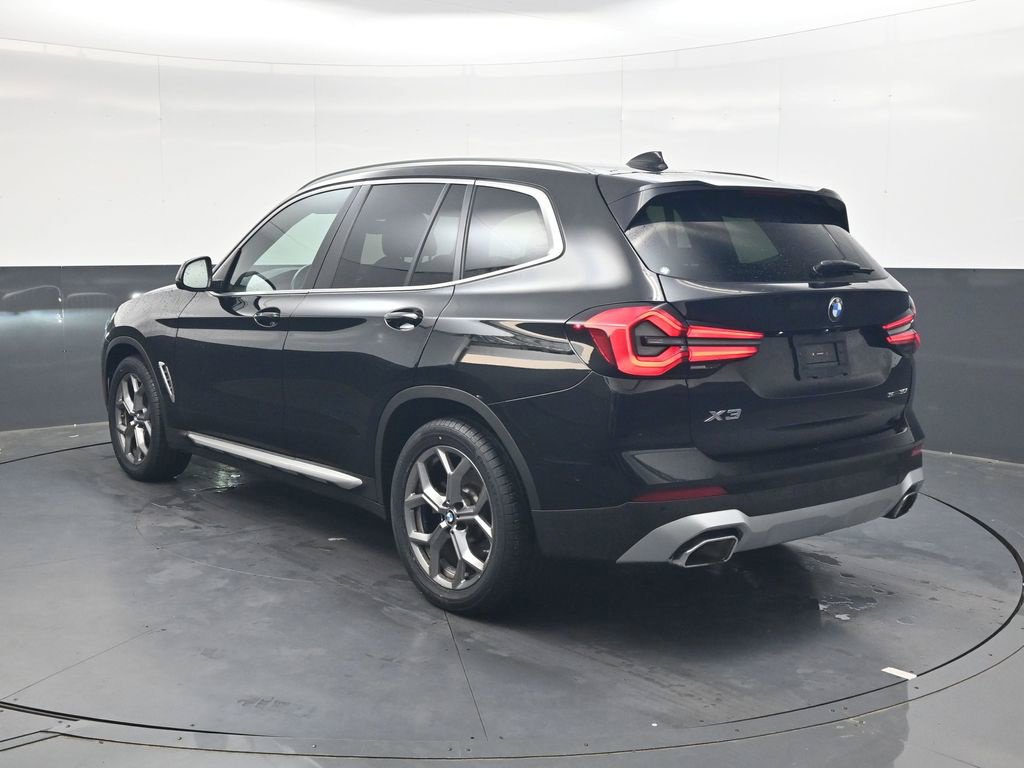 Used 2024 BMW X3 sDrive30i w/ Convenience Package RWD image 7