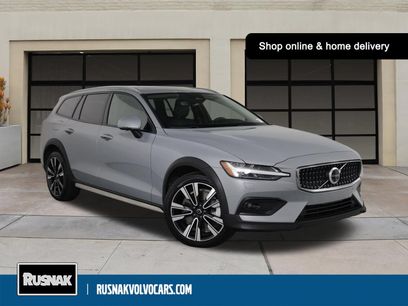 Used 2025 Volvo V60 B5 Cross Country Ultra