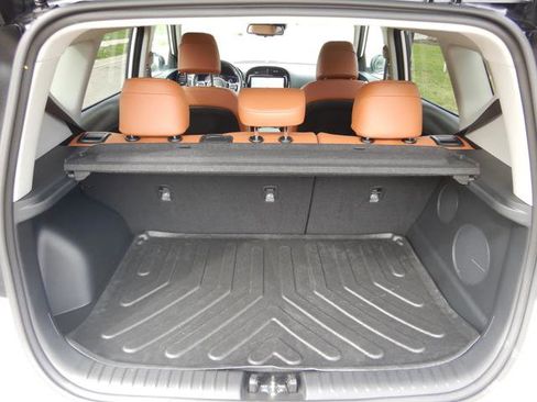 Used 2025 Kia Soul EX image 17