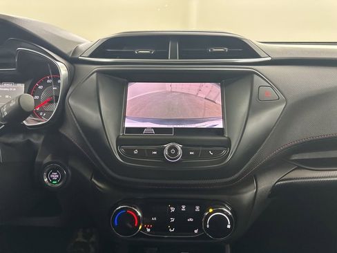 Used 2023 Chevrolet TrailBlazer RS image 40