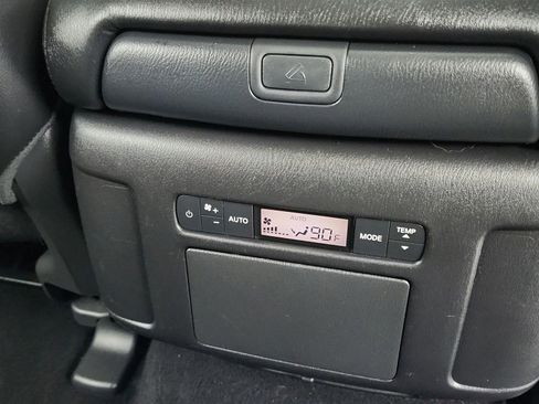 Used 2024 Nissan Armada SL w/ Captain's Chairs Package RWD image 38