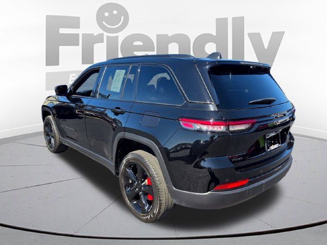 Used 2024 Jeep Grand Cherokee Limited w/ Luxury Tech Group II AWD/4WD image 7