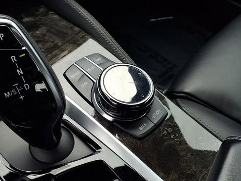Used 2018 BMW M550i xDrive AWD/4WD image 20