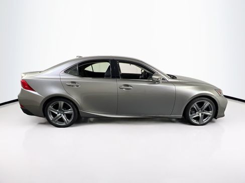 Used 2018 Lexus IS 300 AWD w/ Comfort Package image 4