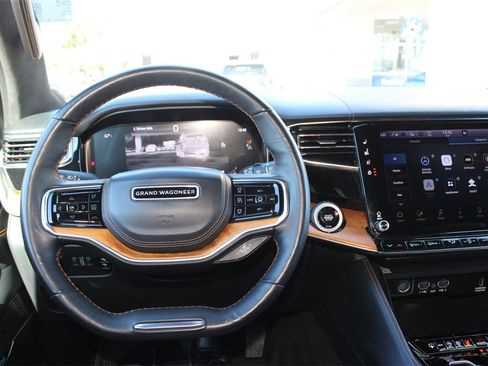 Used 2024 Jeep Grand Wagoneer L Series III image 35