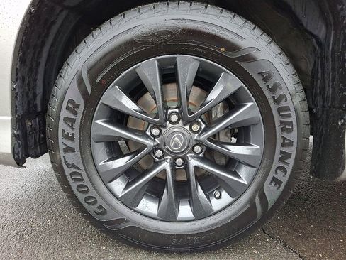 Used 2023 Lexus GX 460 Premium w/ Premium Package AWD/4WD image 9