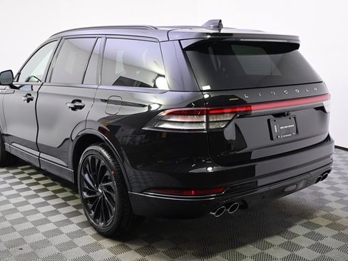 New 2026 Lincoln Aviator Reserve w/ Jet Appearance Package image 3