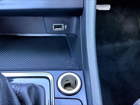 Used 2019 Volkswagen Jetta SE FWD image 16