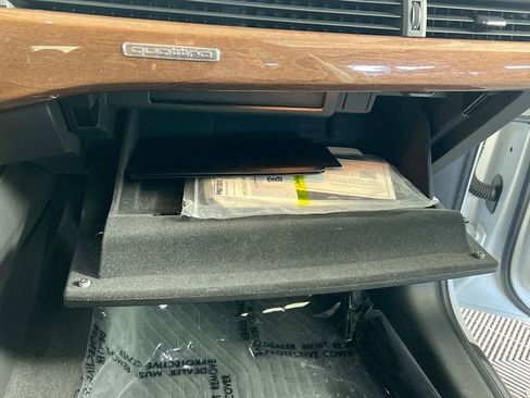 Used 2023 Audi A4 2.0T Premium w/ Convenience Package image 30