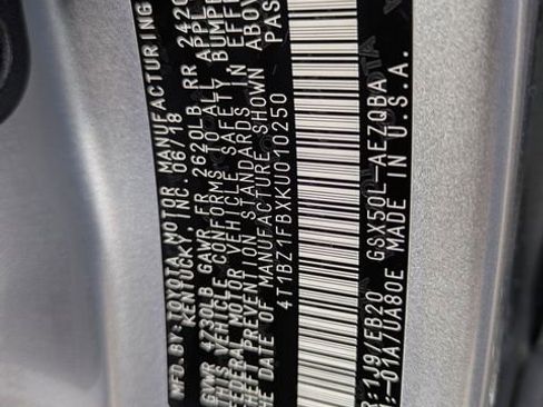 Used 2019 Toyota Avalon XSE image 36