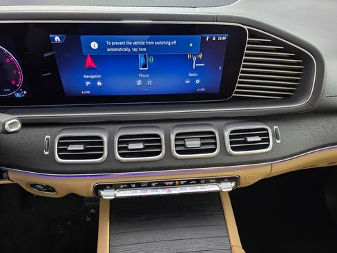 New 2026 Mercedes-Benz GLS 450 4MATIC image 16