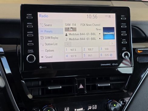 Used 2022 Toyota Camry XSE FWD image 15
