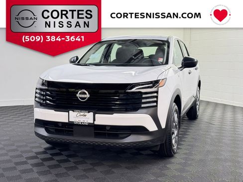 New 2026 Nissan Kicks S image 1