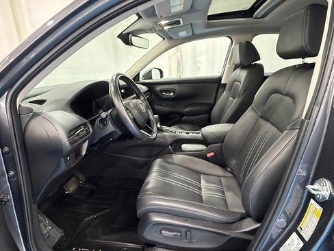 Used 2023 Honda HR-V EX-L image 15