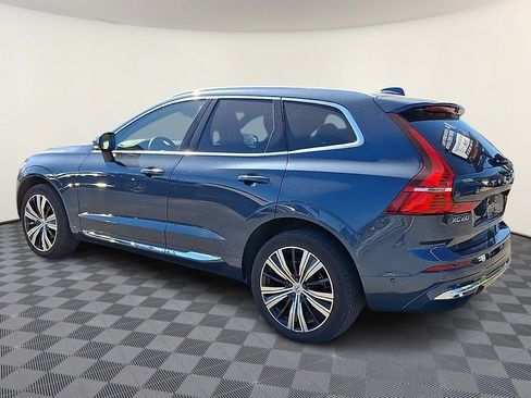 Used 2023 Volvo XC60 B5 Plus w/ Climate Package AWD/4WD image 6