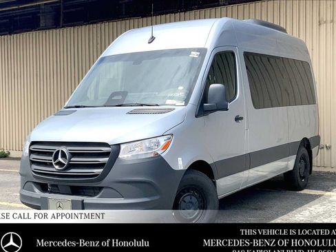 Used 2025 Mercedes-Benz Sprinter 2500 image 1