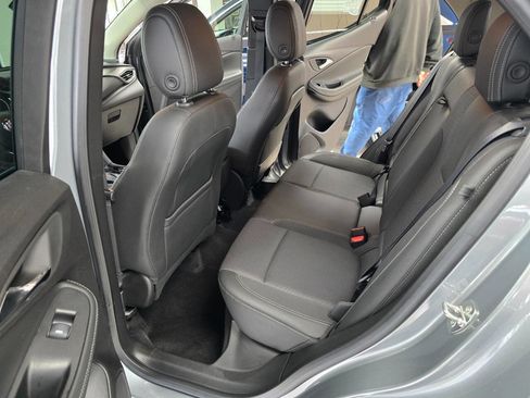 Used 2023 Buick Encore GX Select w/ Safety Package II image 22