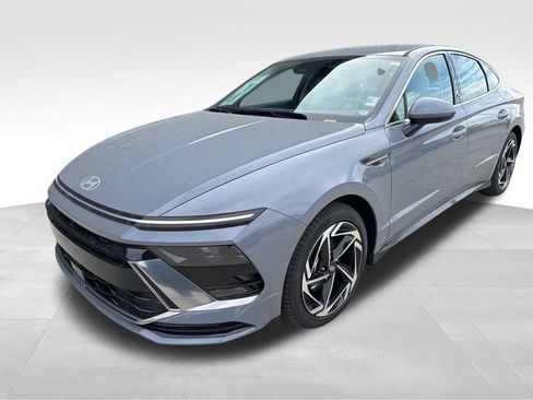 New 2026 Hyundai Sonata SEL image 1