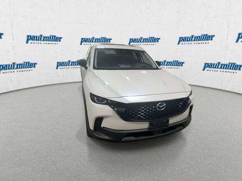 Certified 2025 MAZDA CX-50 AWD 2.5 S w/ Premium Plus Pkg image 3