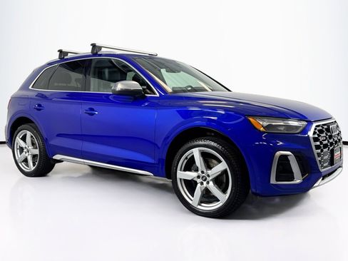 Used 2022 Audi SQ5 Premium Plus w/ Premium Plus Package AWD/4WD image 3