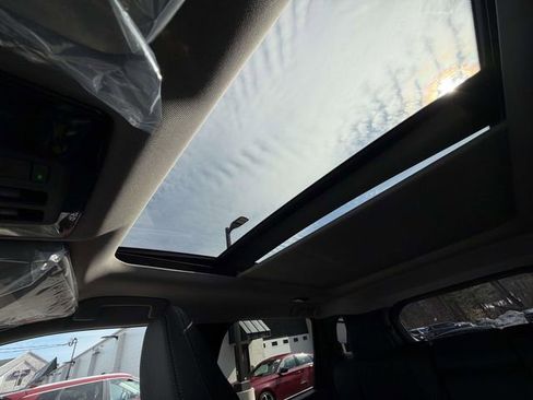 New 2026 Mitsubishi Outlander SE image 22