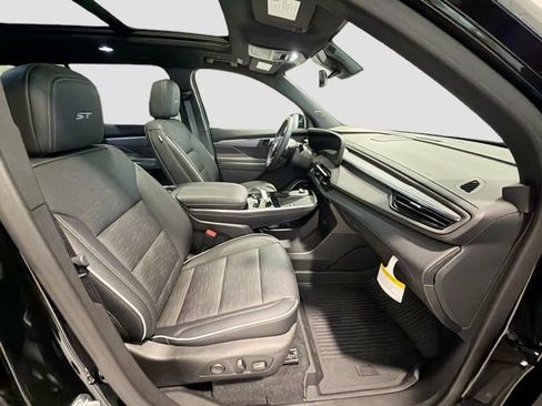 New 2026 Buick Enclave Sport Touring w/ Power Package FWD image 26