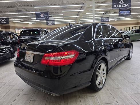 Used 2011 Mercedes-Benz E 550 Sedan image 6