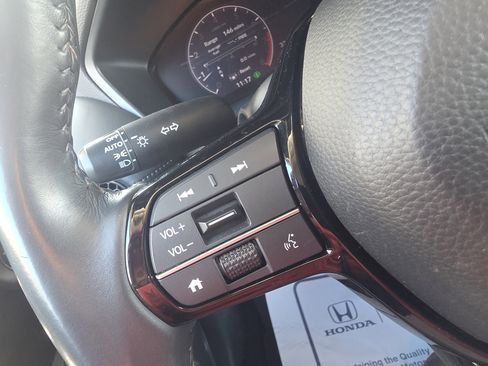 Used 2023 Honda HR-V EX-L image 28
