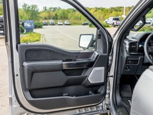 New 2025 Ford F150 Platinum w/ Equipment Group 702A High image 81