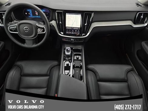 Certified 2025 Volvo V60 B5 Cross Country Ultra AWD/4WD image 20