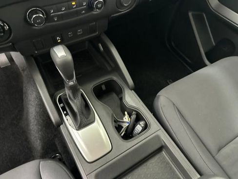 Used 2024 Nissan Frontier S w/ Technology Package image 20