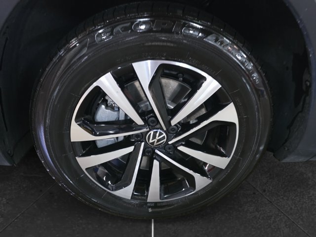 Certified 2022 Volkswagen Tiguan S AWD/4WD image 9