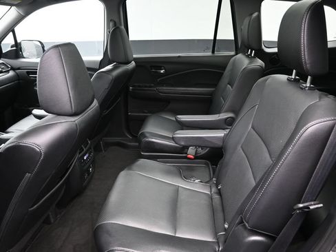 Used 2021 Honda Pilot Elite image 12
