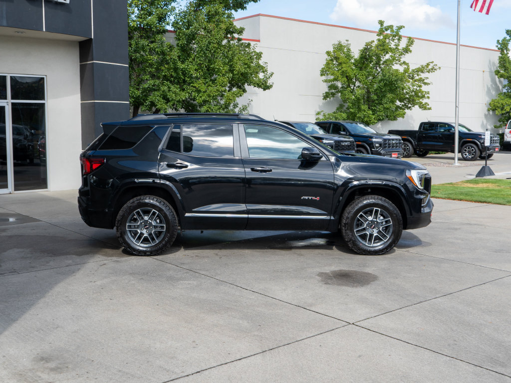 New 2027 GMC Terrain AT4 w/ Convenience Package III AWD/4WD image 8
