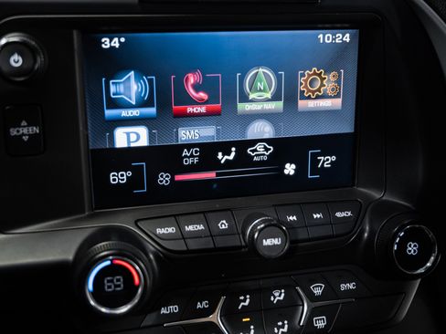 Used 2015 Chevrolet Corvette Z06 w/ Battery Protection Package image 28