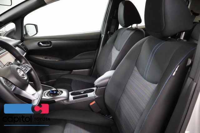 Used 2025 Nissan Leaf S FWD image 21