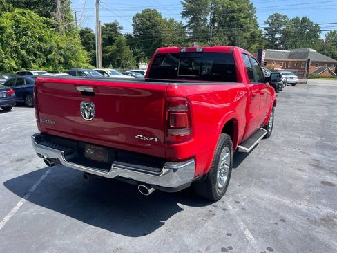 Used 2019 RAM 1500 Laramie AWD/4WD image 5
